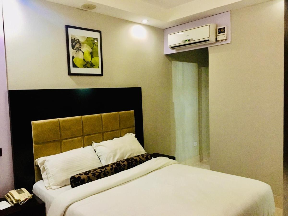 BW Starfire Hotel Ikeja Zewnętrze zdjęcie