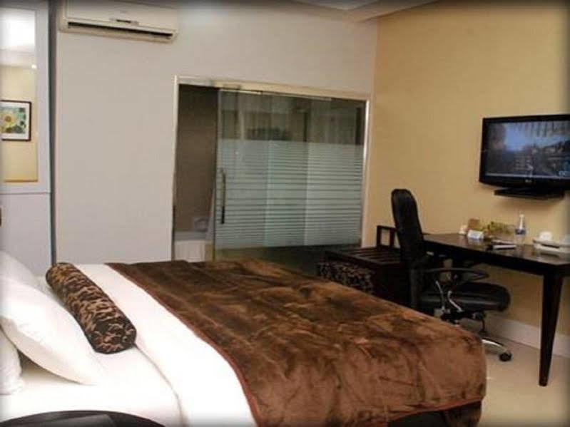 BW Starfire Hotel Ikeja Zewnętrze zdjęcie